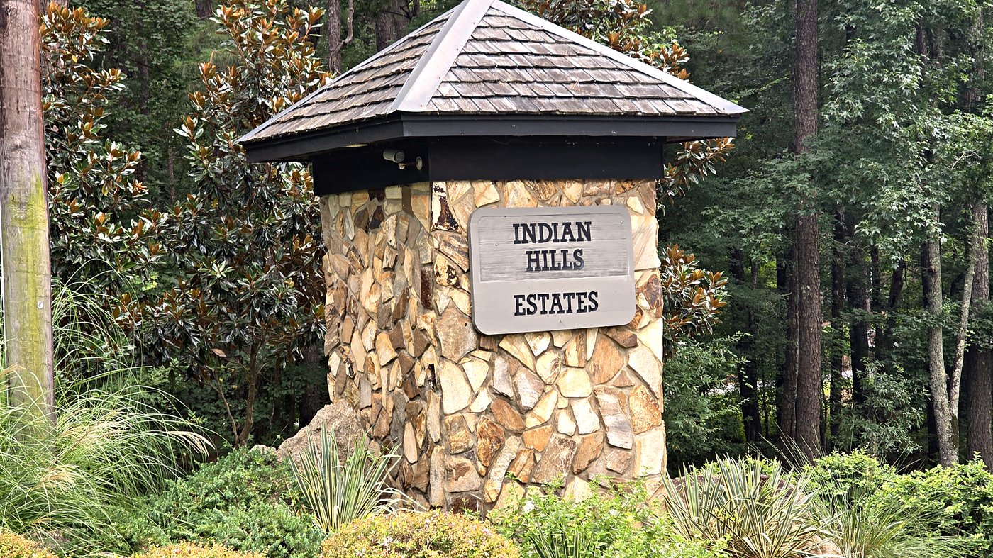 Indian Hills Estates stone entrance monument near Howard Lewis Road on the White Plains side of Lake Oconee in Greene County, Georgia