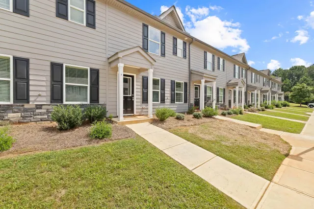 Listing photo of 100 Lena Lane, Unit 6, Eatonton, GA 31024