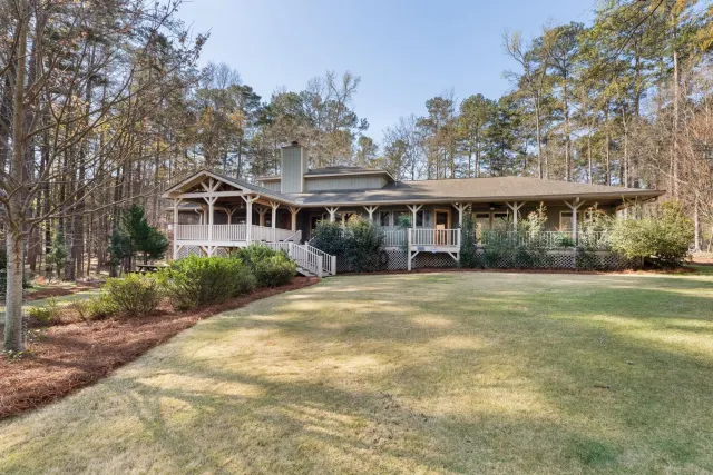 Listing photo of 1641 Bennett Springs Drive, Greensboro, GA 30642