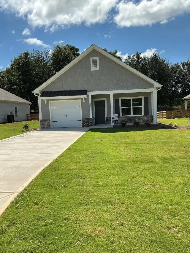 Listing photo of 111 Cottage Grove Circle, Eatonton, GA 31024