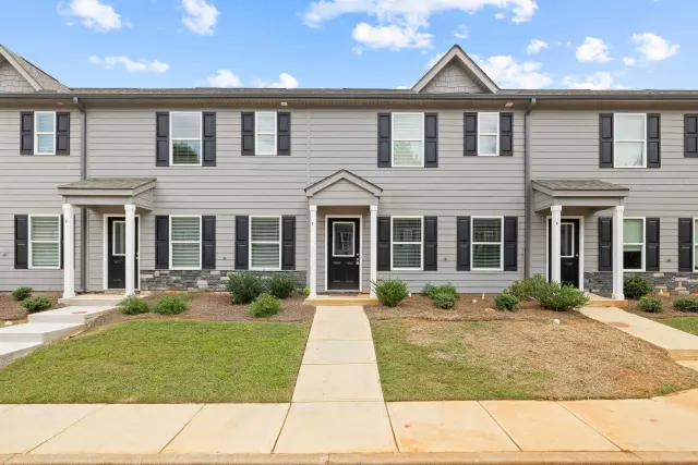 Listing photo of 100 Lena Lane, Unit 7, Eatonton, GA 31024