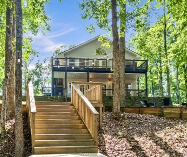Listing photo of 120 River Lake Court, Eatonton, GA 31024