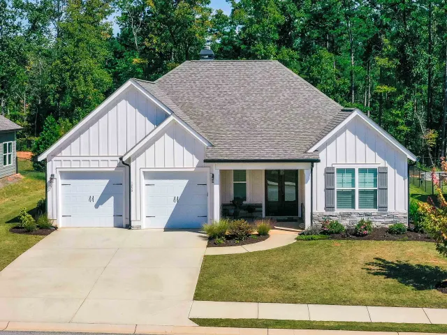 Listing photo of 1250 Legend Dr, Greensboro, GA 30642