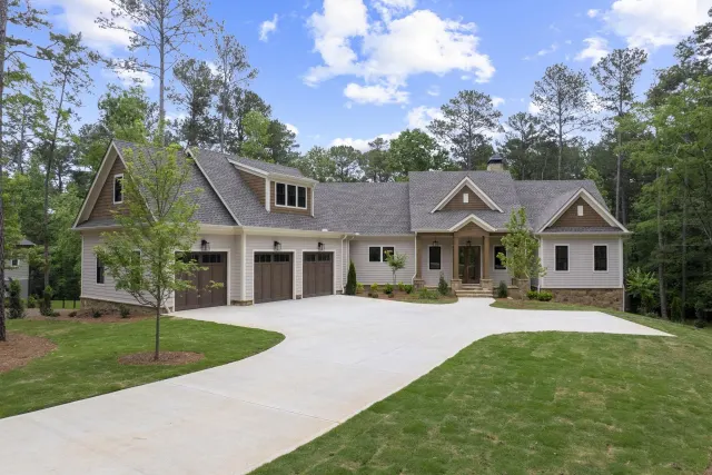 Listing photo of 1040 Parrotts Cove, Greensboro, GA 30642