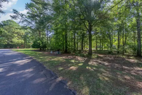 Photo 3 of 236 Broadlands Drive Lot 27, Reynolds Lake Oconee