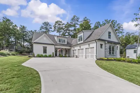 Photo 2 of 1141 Glen Eagle Drive, Harbor Club, Lake Oconee