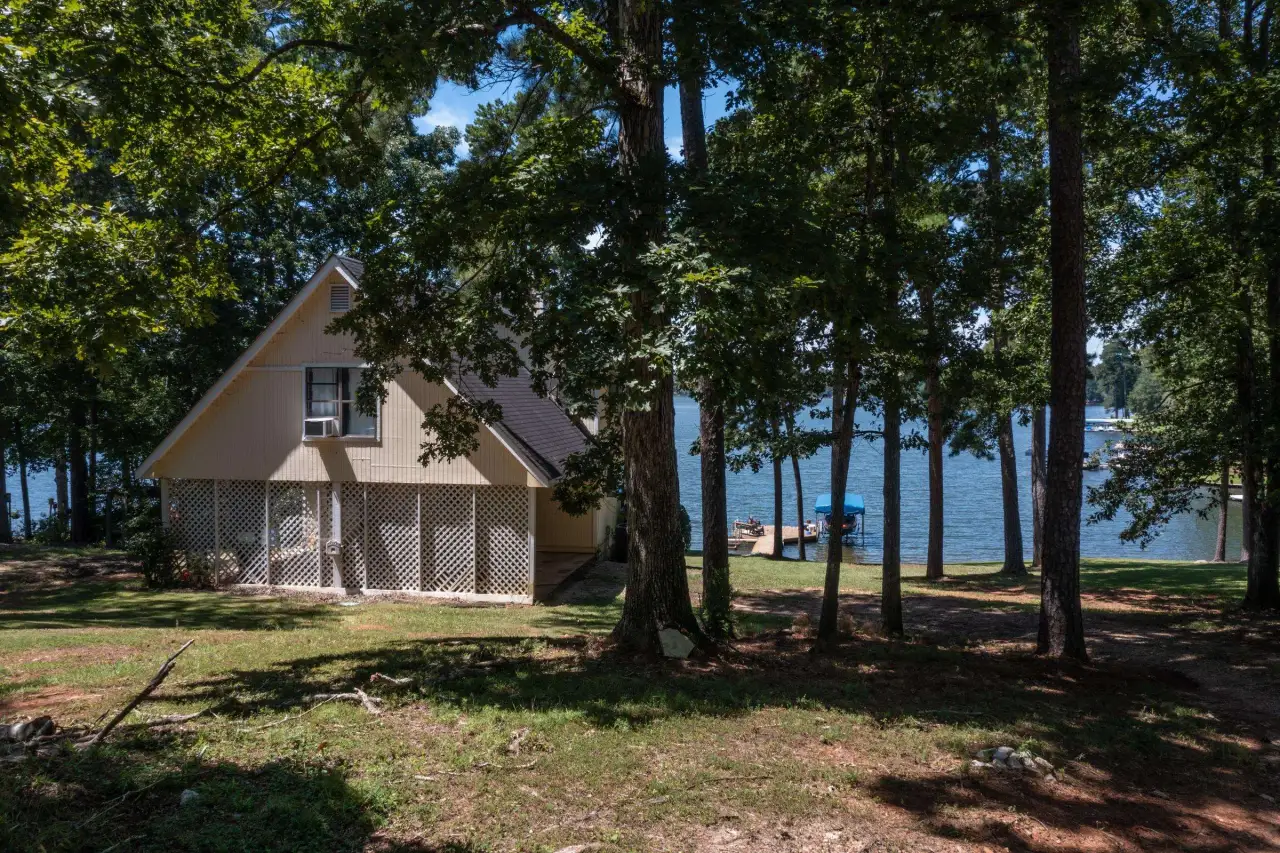 1031 Hawks Bill Drive, Beaverdam & The West Place, Lake Oconee