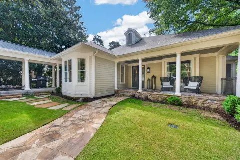 Photo 4 of 1051 Olde Chapel Lane, Reynolds Lake Oconee