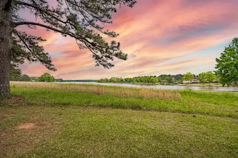 Photo 5 of 124 Evergreen Way, Cuscowilla, Lake Oconee