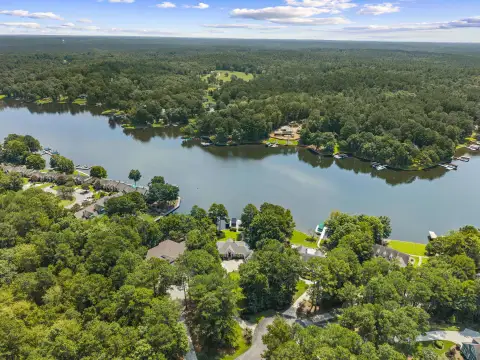 Photo 5 of 1080 Shoal Creek Court, Harbor Club, Lake Oconee
