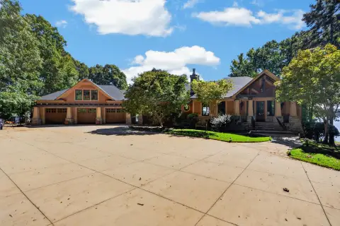 Photo 4 of 1541 Bennett Springs Drive, Reynolds Lake Oconee