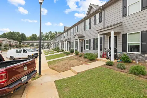 Photo 3 of 100 Lena Lane, Unit 7, Stonegate at Lake Oconee