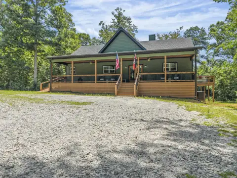 Photo 2 of 236 Denham Road, Putnam County, Lake Oconee
