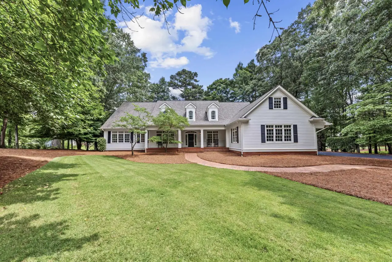 111 Blue Heron Drive, Waters Edge on Lake Oconee
