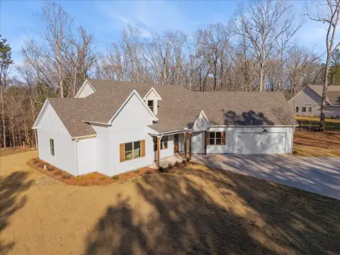 Photo 3 of 115 Oak Hill Circle, Oak Hill, Lake Oconee