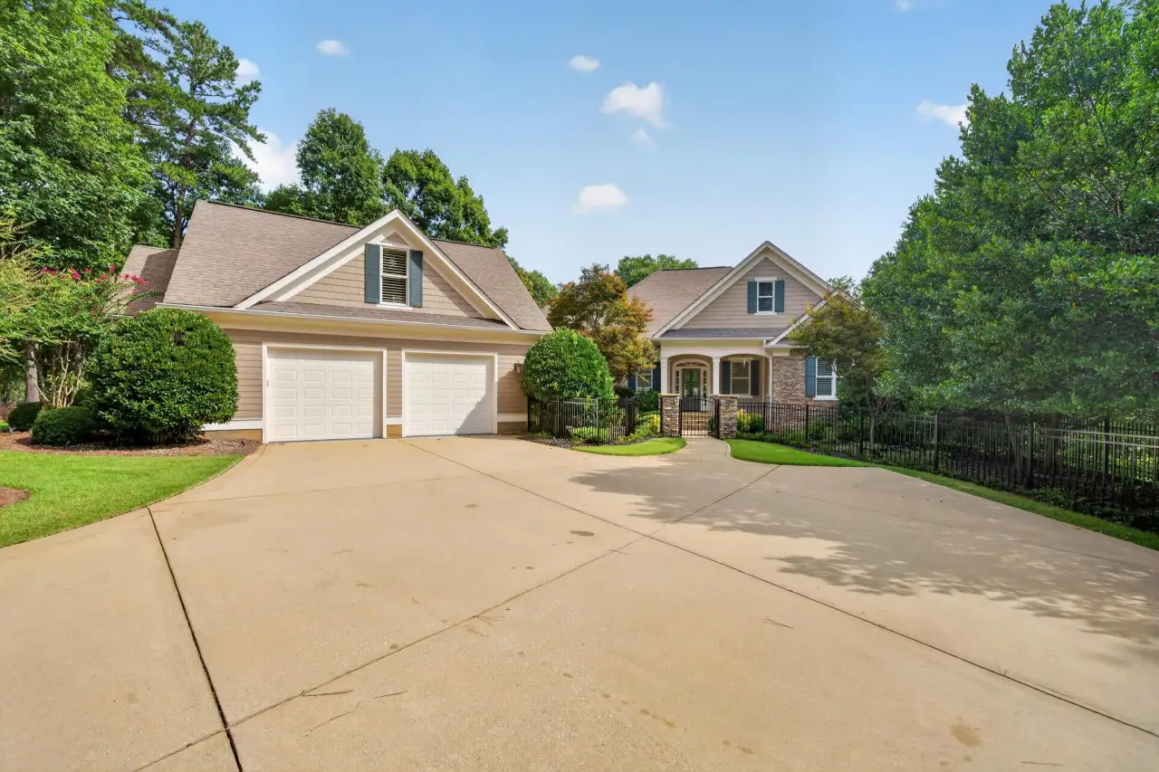 1050 Dejarnet Place, Reynolds Lake Oconee