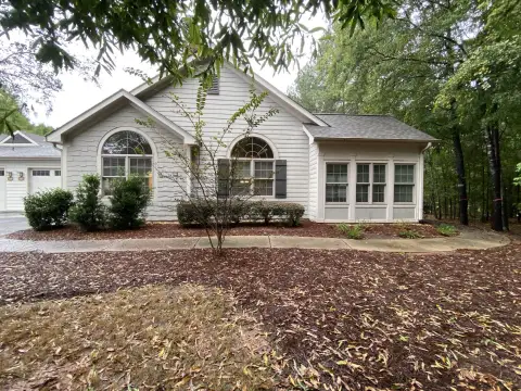 Photo 2 of 142 Edgewood Court, Reynolds Lake Oconee