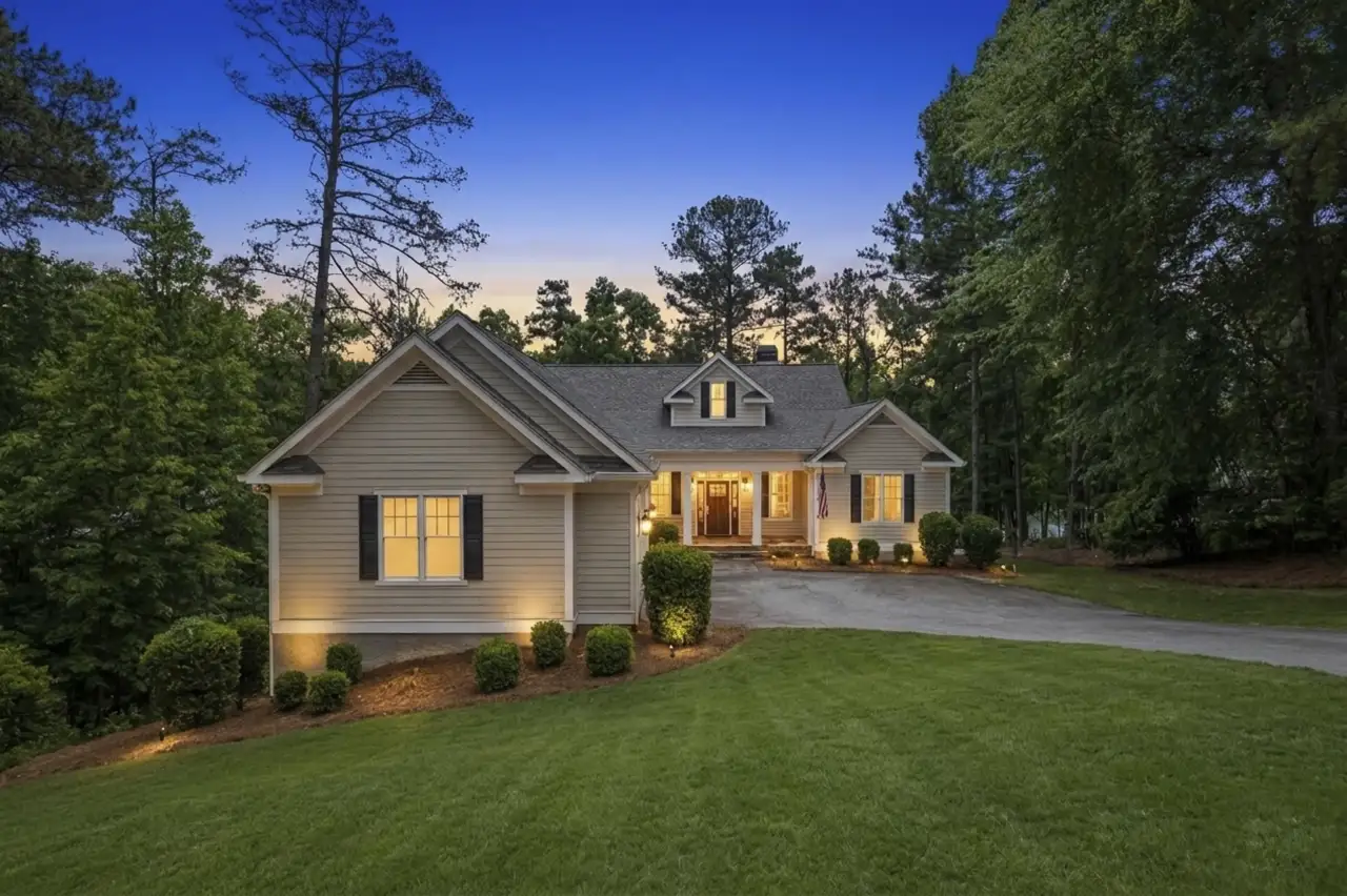1010 Hubies Way, Reynolds Lake Oconee