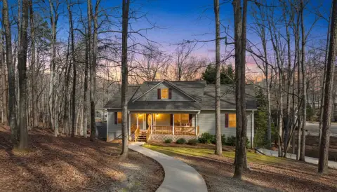 Photo 2 of 403 Long Shoals Drive, Long Shoals Crossing, Lake Oconee