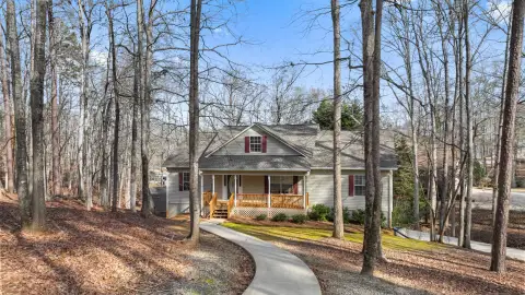 Photo 4 of 403 Long Shoals Drive, Long Shoals Crossing, Lake Oconee