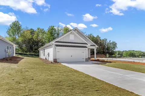 Photo 2 of 121 Cottage Grove Circle, Cottage Grove at Lake Oconee