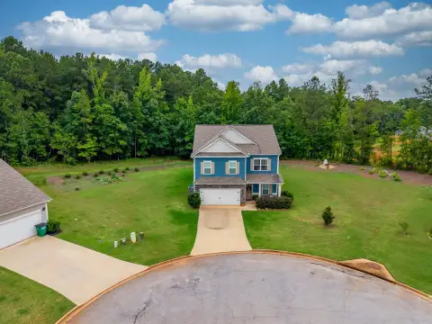 Photo 3 of 108 Leslie Court, Putnam County, Lake Oconee