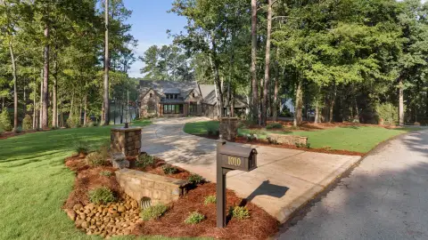 Photo 2 of 1010 Greyfield Road, Richland Subdivision, Lake Oconee