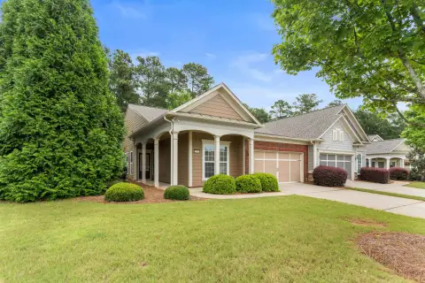 Photo 4 of 1050 Summer Hollow Road, Del Webb at Lake Oconee