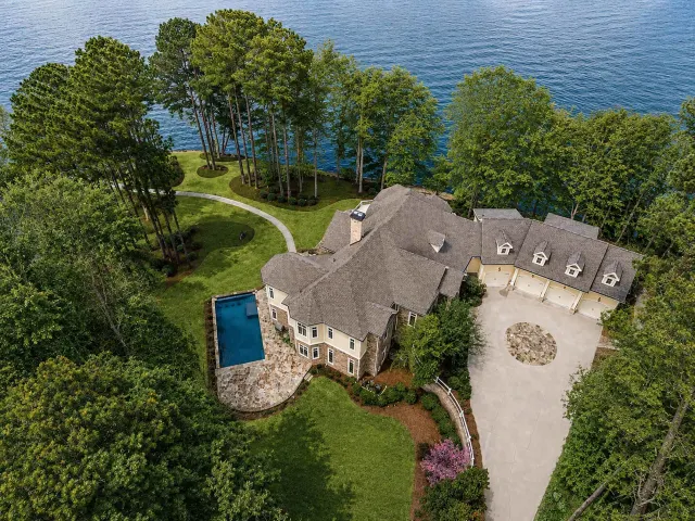 Listing photo of 1080 Prosperity Pointe, Greensboro, GA 30642