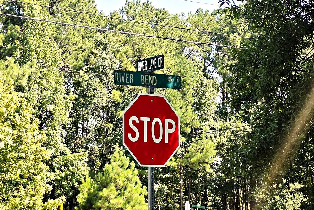 River Lake Drive and East Riverbend Drive street signs near Journey’s End and Oconee Crossing on Lake Oconee