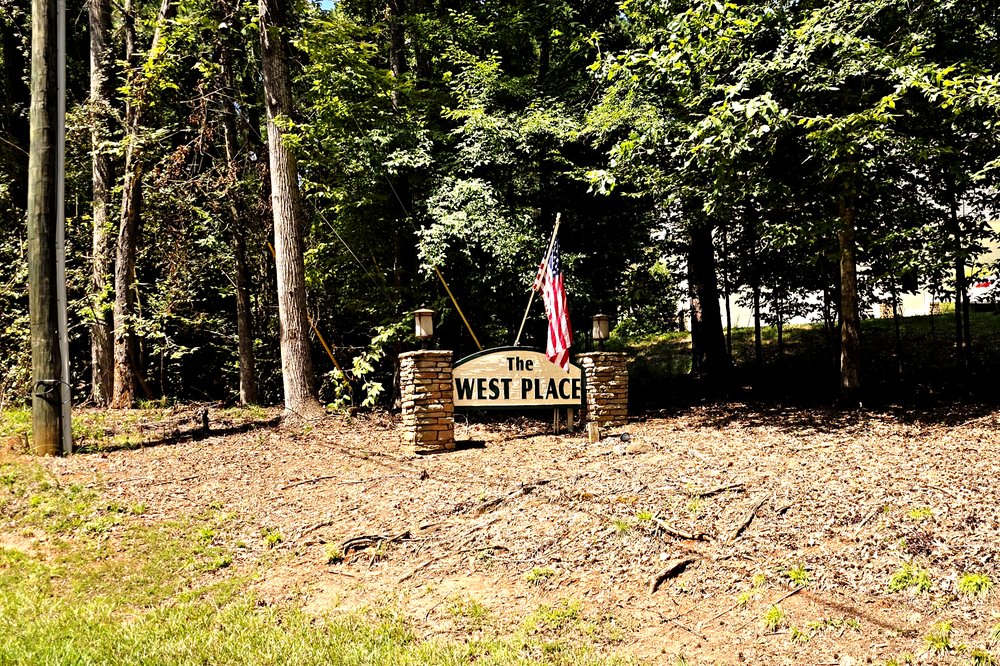 The West Place neighborhood entrance sign at Lake Oconee, Richland side, Greene County Georgia